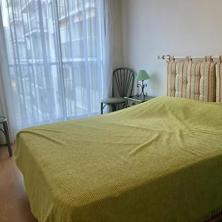 T4 Avec Parking, Balcon Et Proche Commerces A - Fr-1-239-921 Apartman