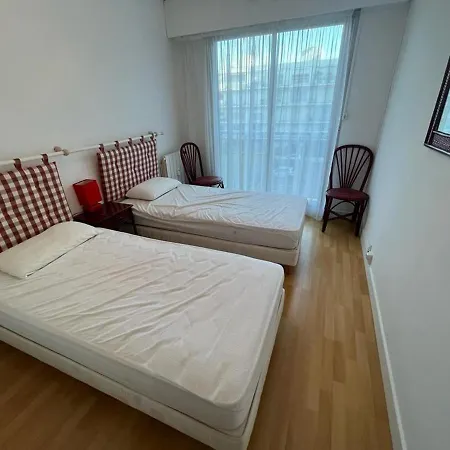 T4 Avec Parking, Balcon Et Proche Commerces A - Fr-1-239-921 بياريتز